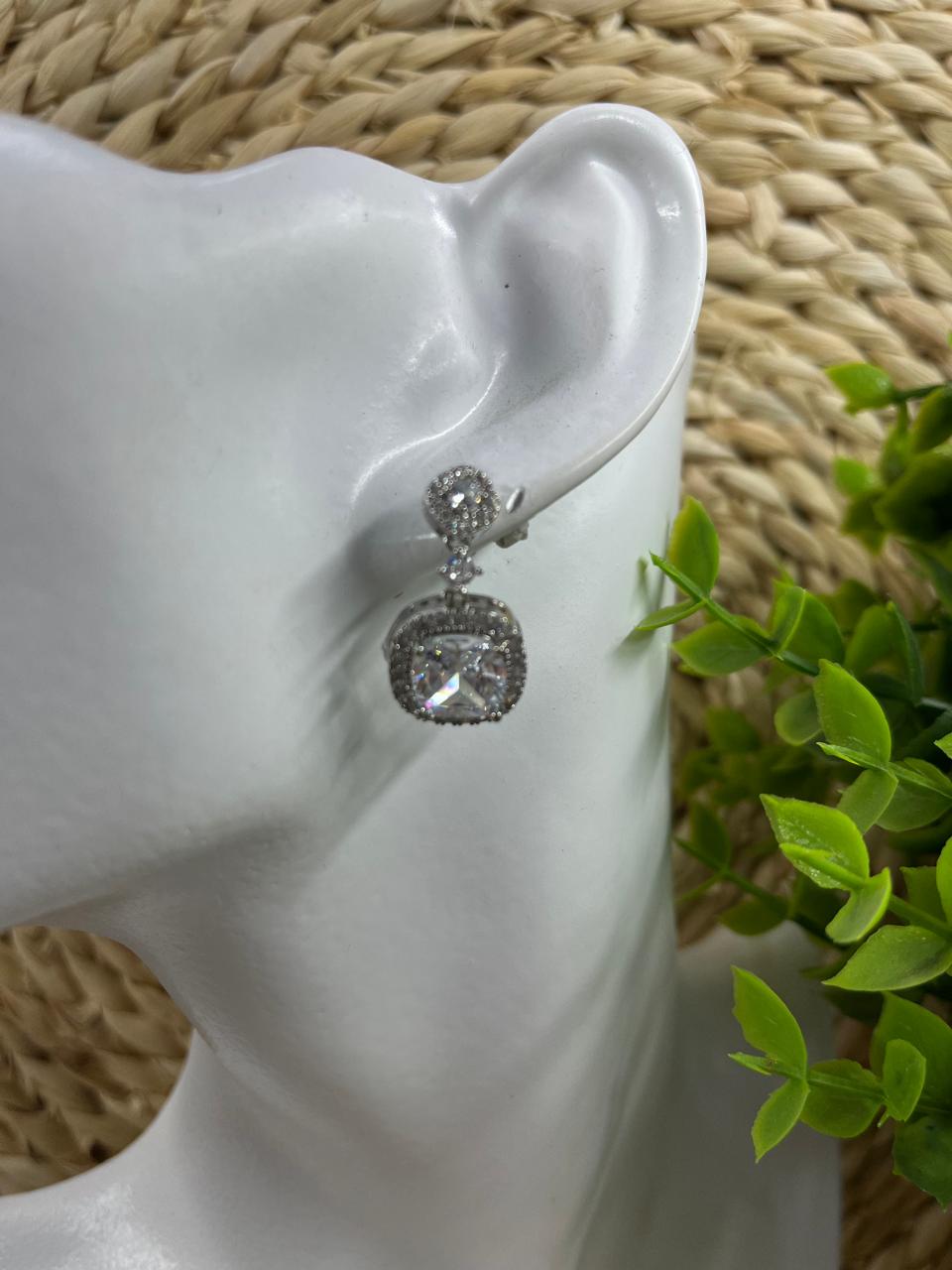 Diamante/Formal Earrings #004