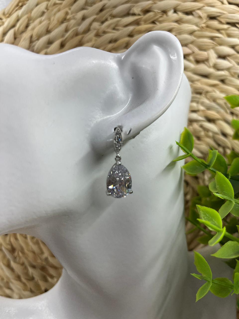 Diamante/Formal Earrings #008