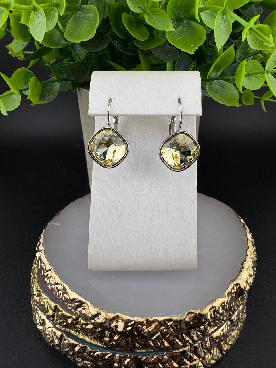 Fashion/Casual Earrings