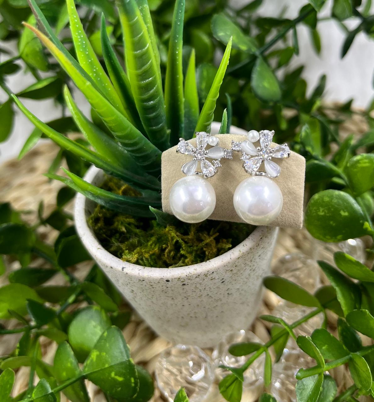 Pearl Earrings #060