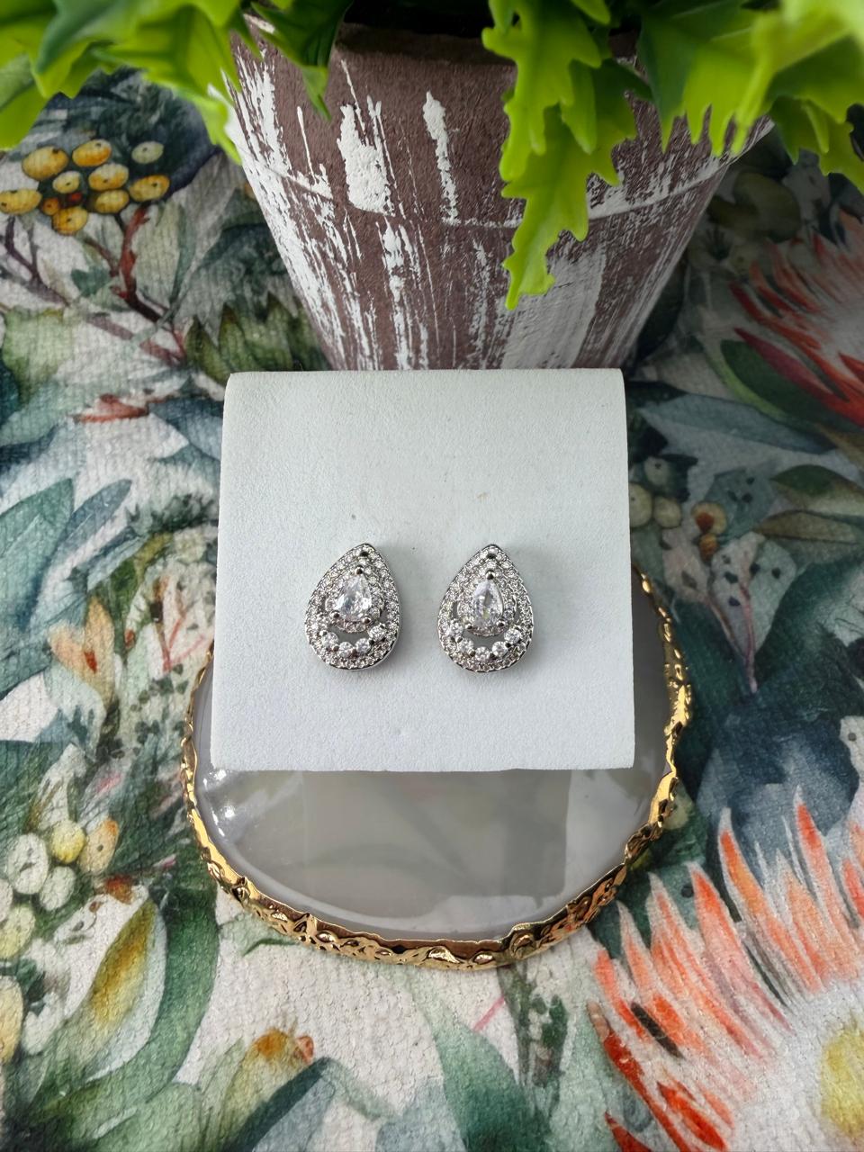 Diamanté/Formal Earrings #169