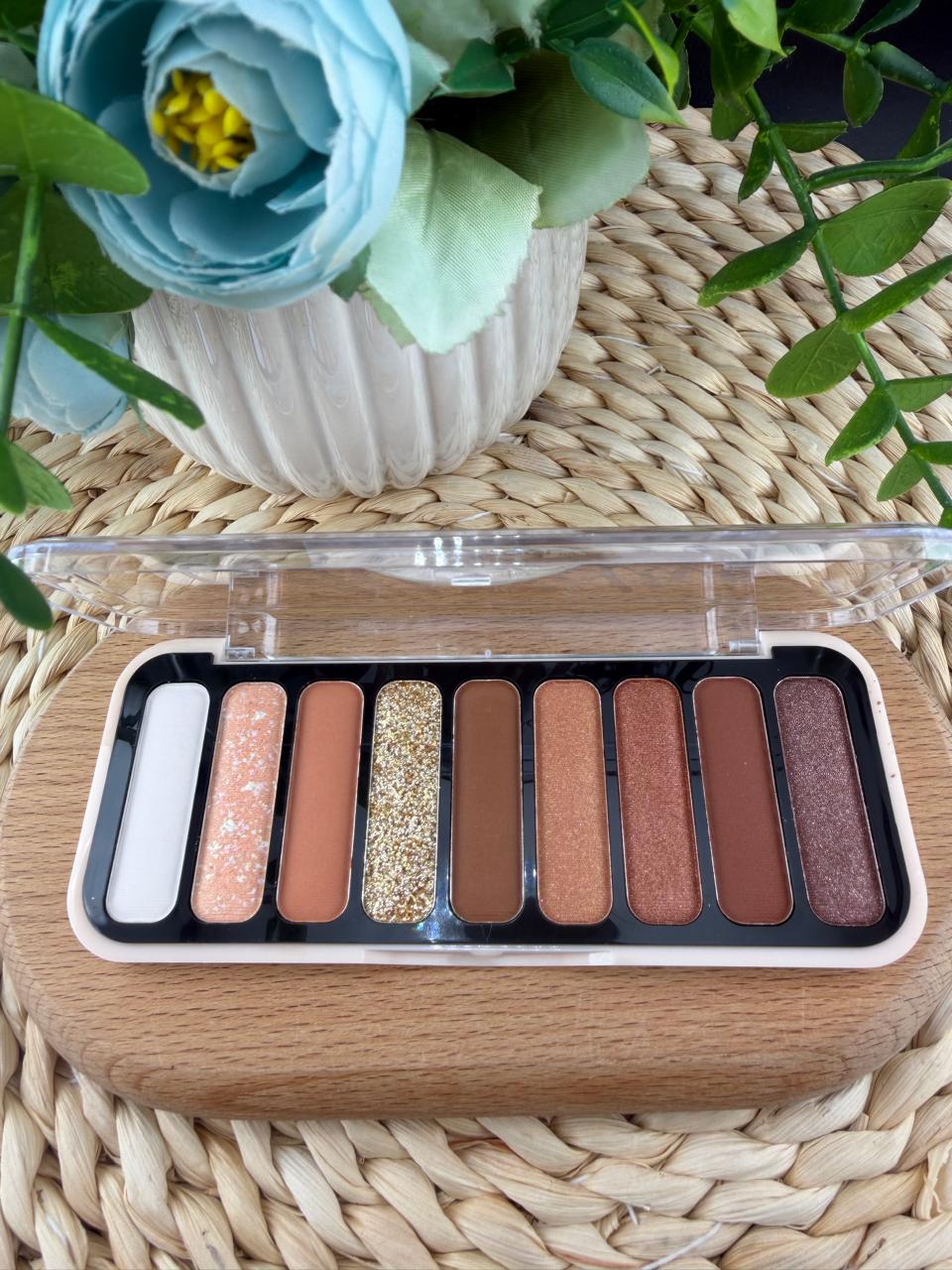 Attractive Eyes Eyeshadow #04