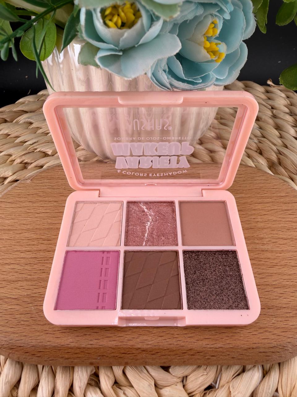 Ushas Variety Eyeshadow #05