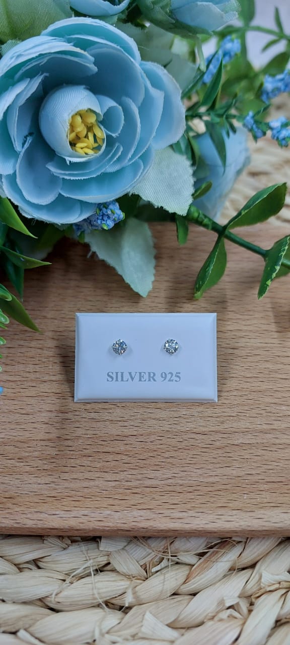 4mm Silver Stud