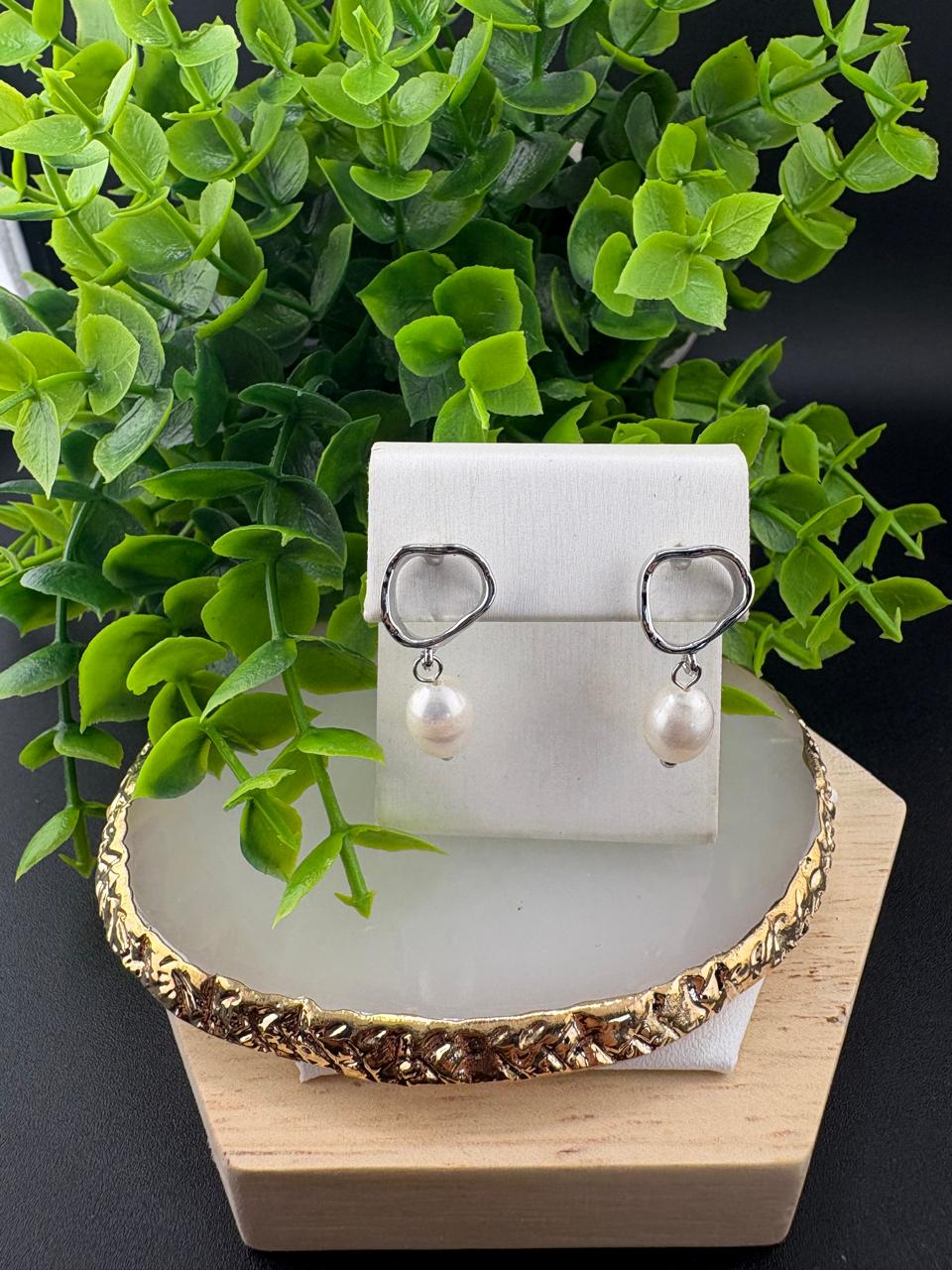 Pearl Earrings #083