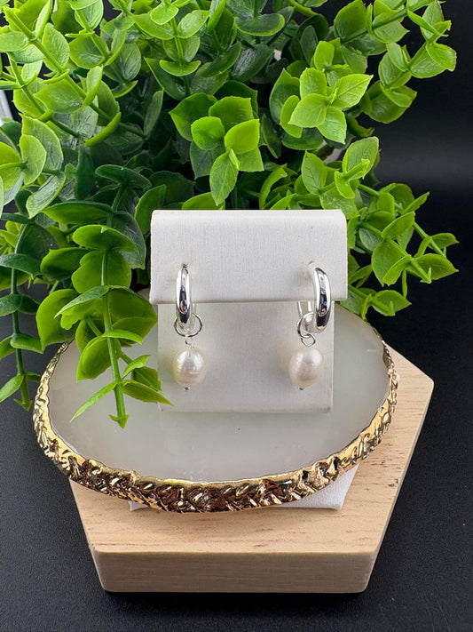Pearl Earrings #086