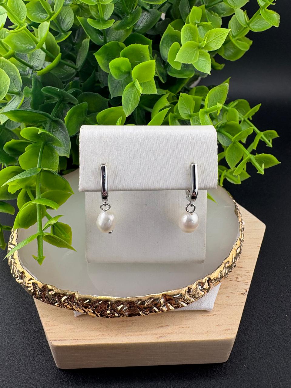 Pearl Earrings #090
