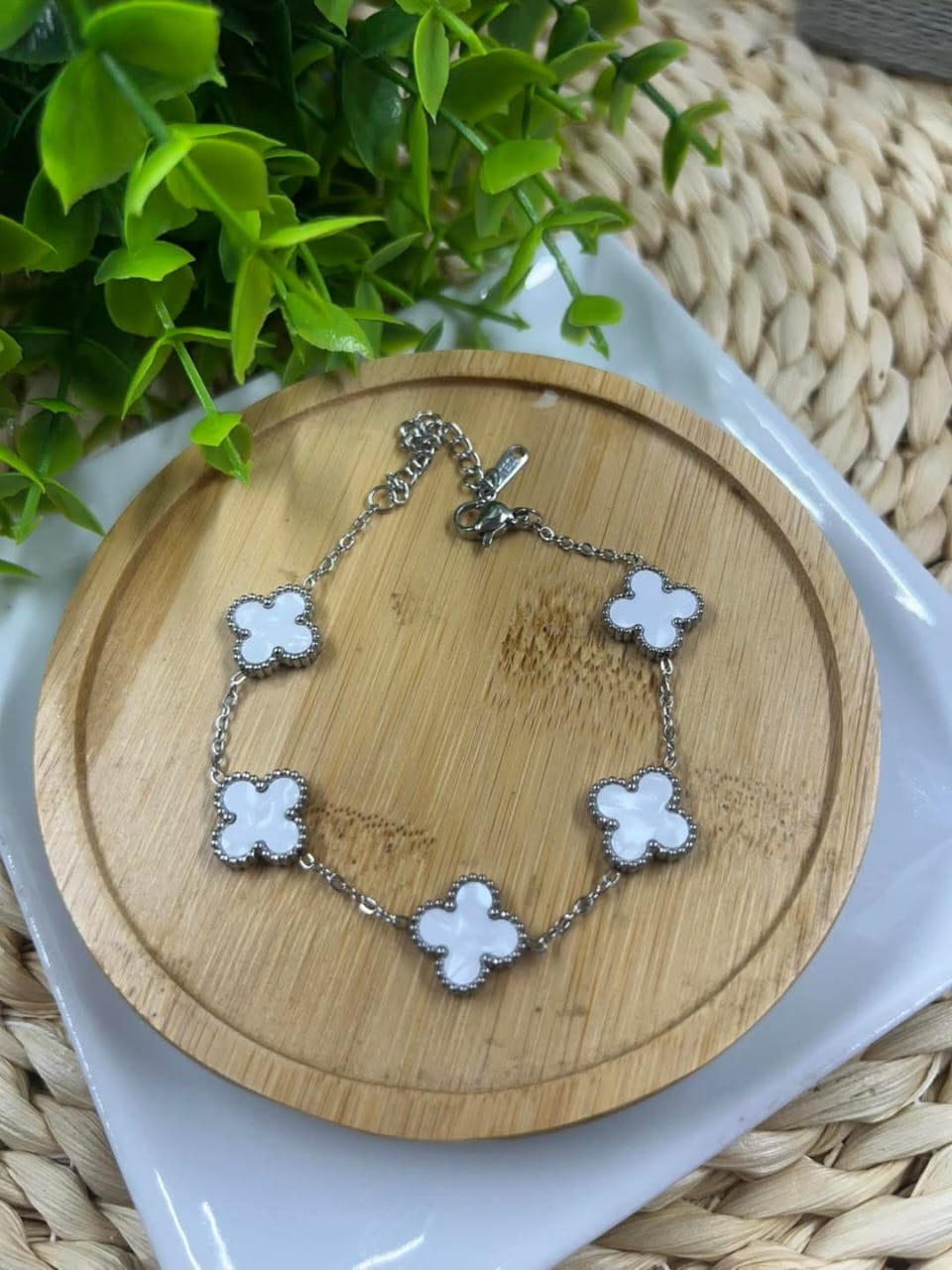 Stainless Steel Bracelet Floral White