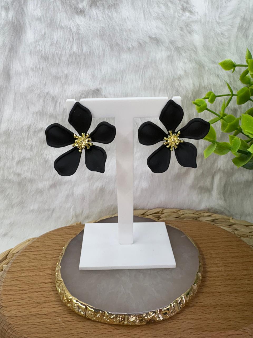 Fashion/Casual Earrings