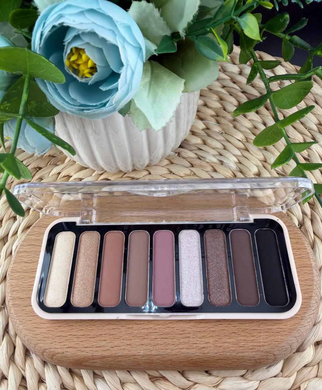 Attractive Eyes Eyeshadow #02