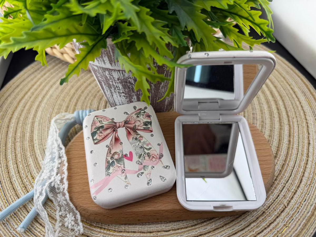 Compact Mirror