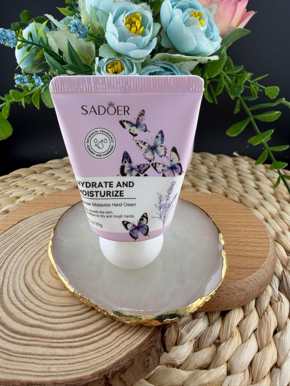Sadoer Hydrating & Moisturizing Hand Cream