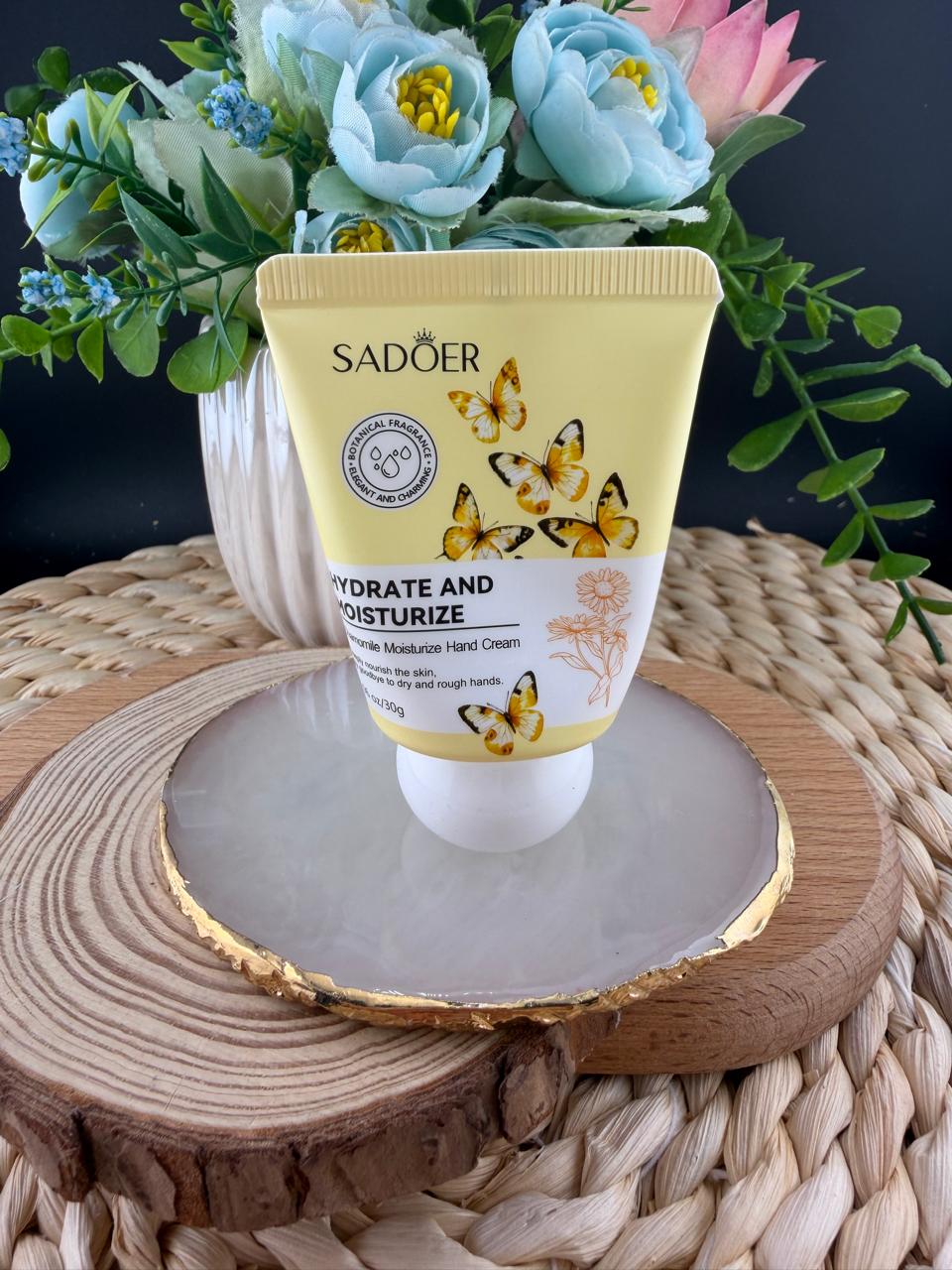 Sadoer Hydrating & Moisturizing Hand Cream