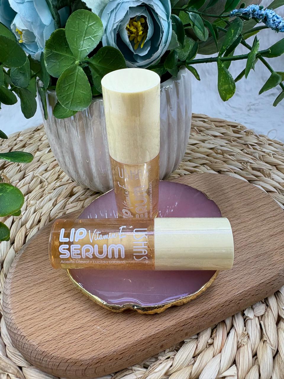 Lip Serum