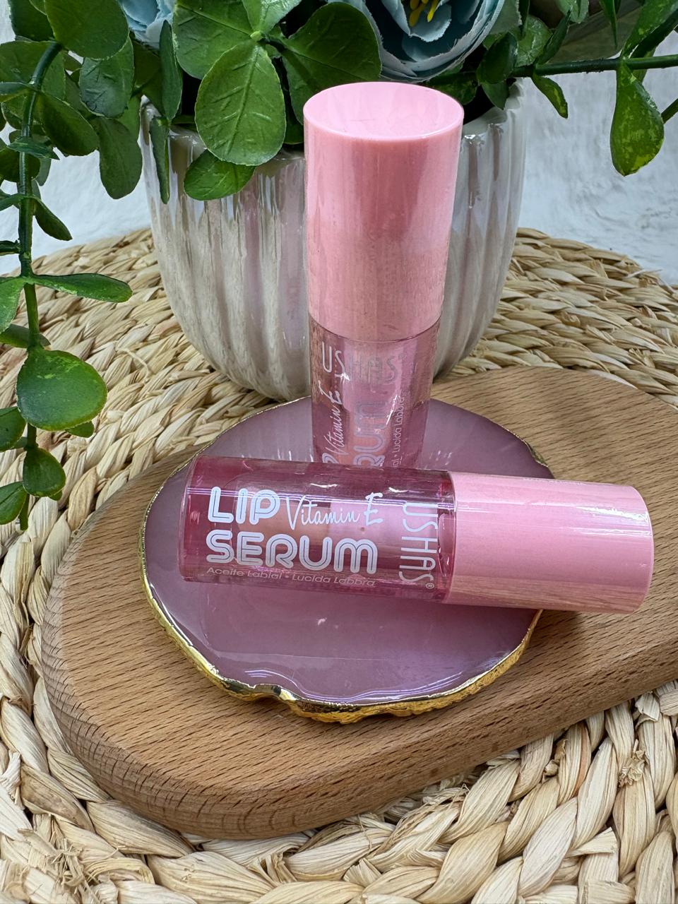 Lip Serum