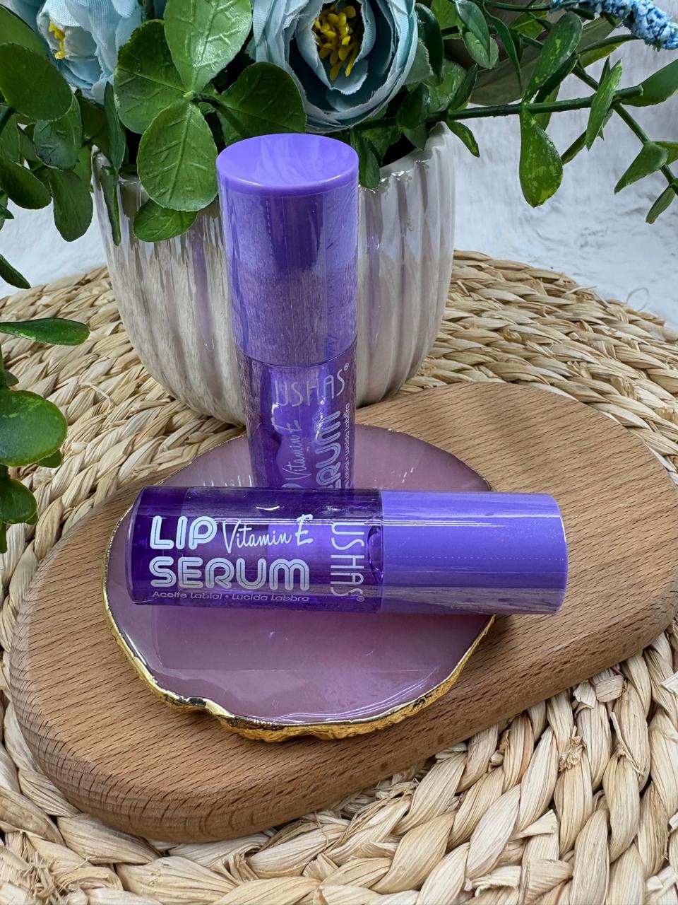 Lip Serum