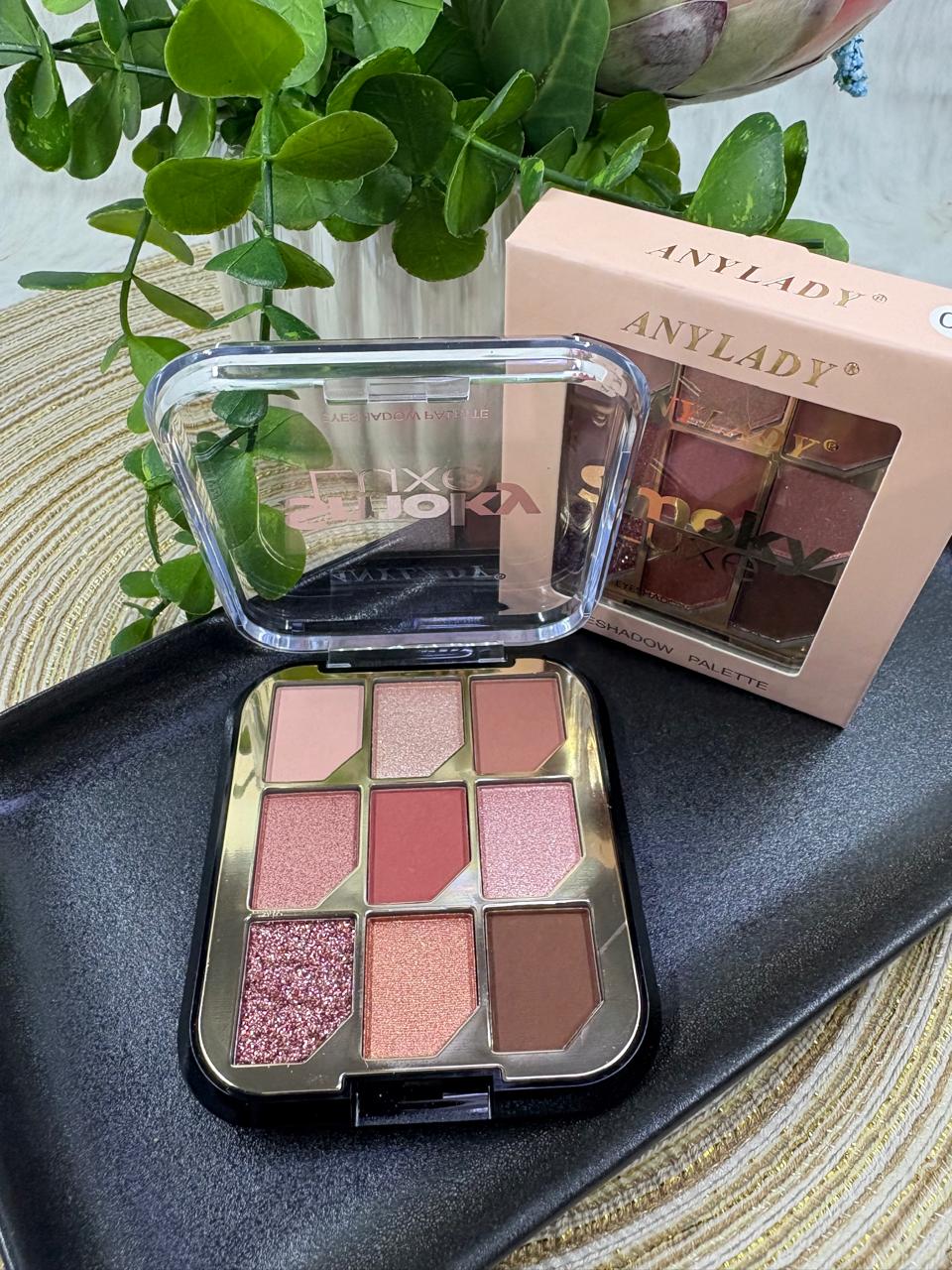 Smoky Luxe Eyeshadow #02