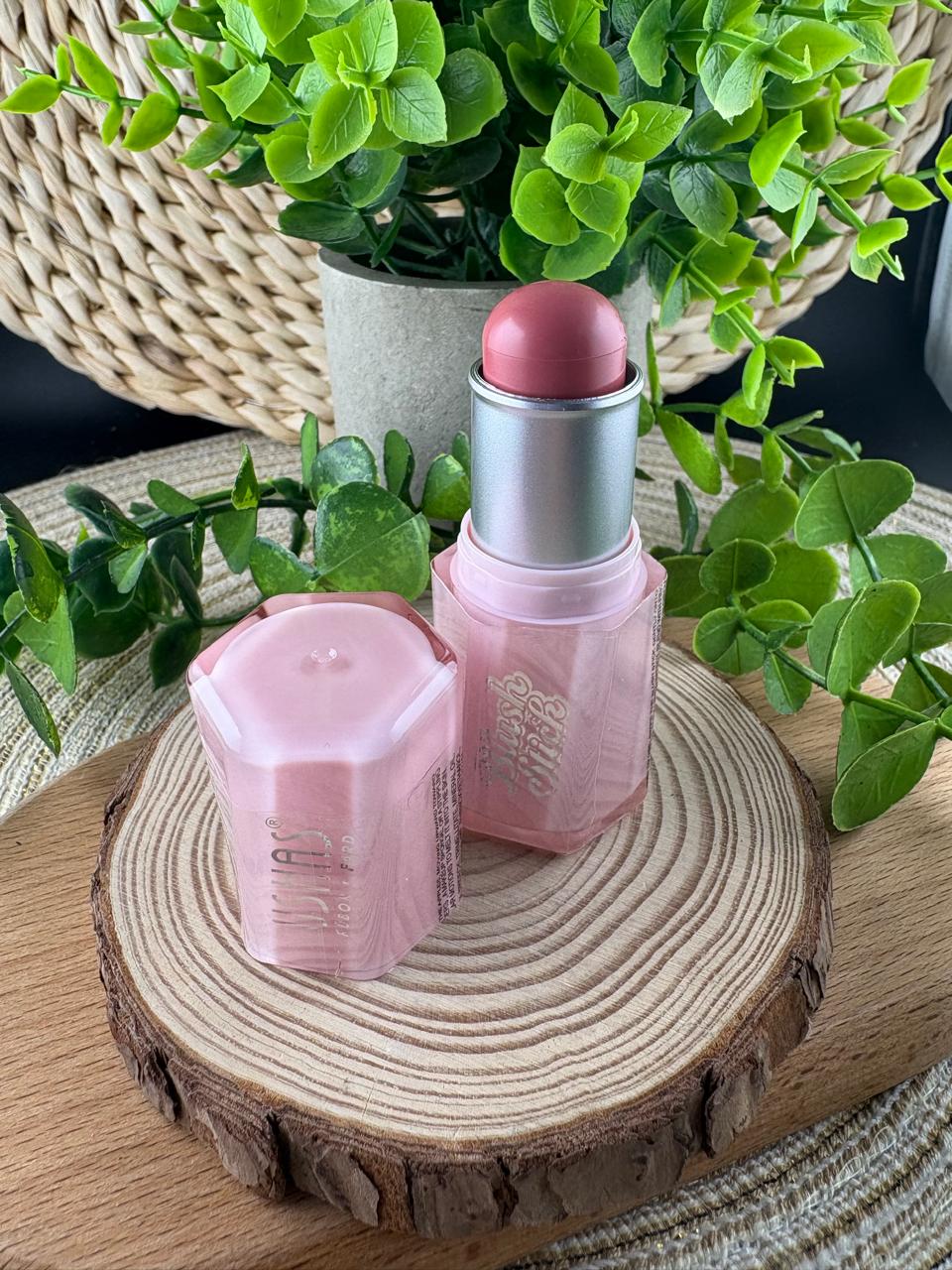 Ushas Blush Stick