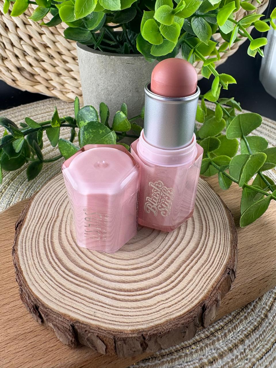 Ushas Blush Stick